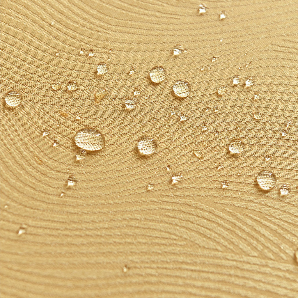Rippling Wave Jacquard Tablecloth – Gold (Round)