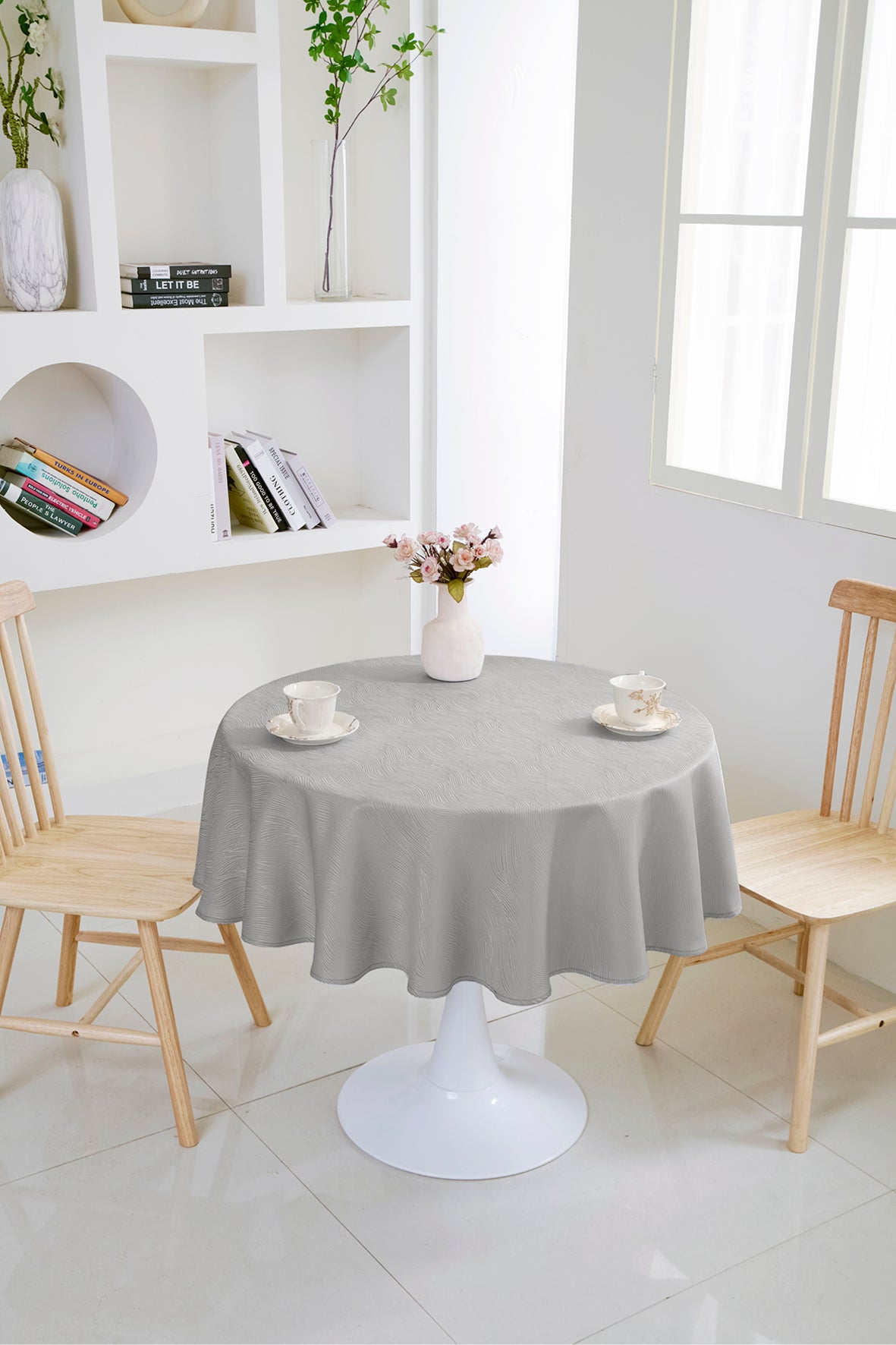 Fall Maple Leaf Tablecloth-Round