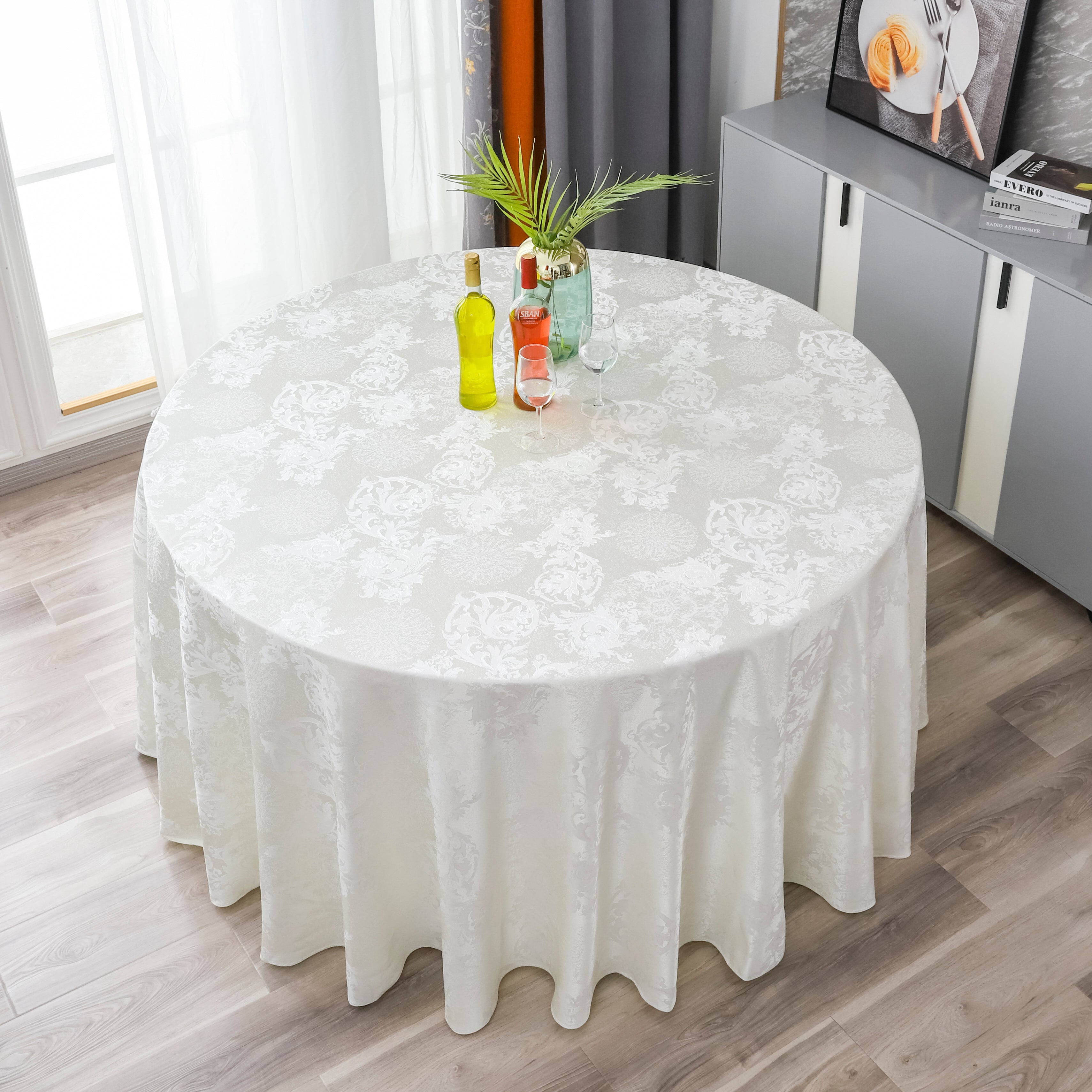 Classic Jacquard 702
