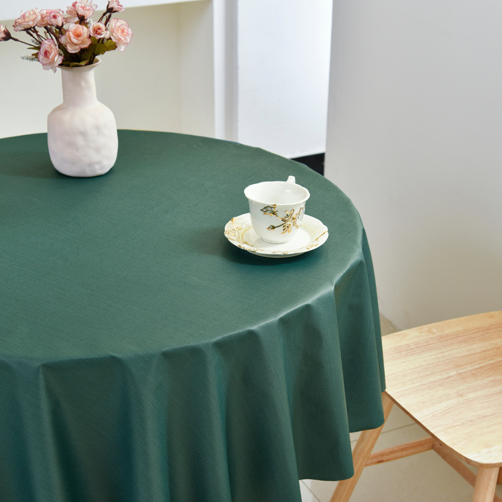 PVC Solid Color Tablecloth-Round-Dark Green