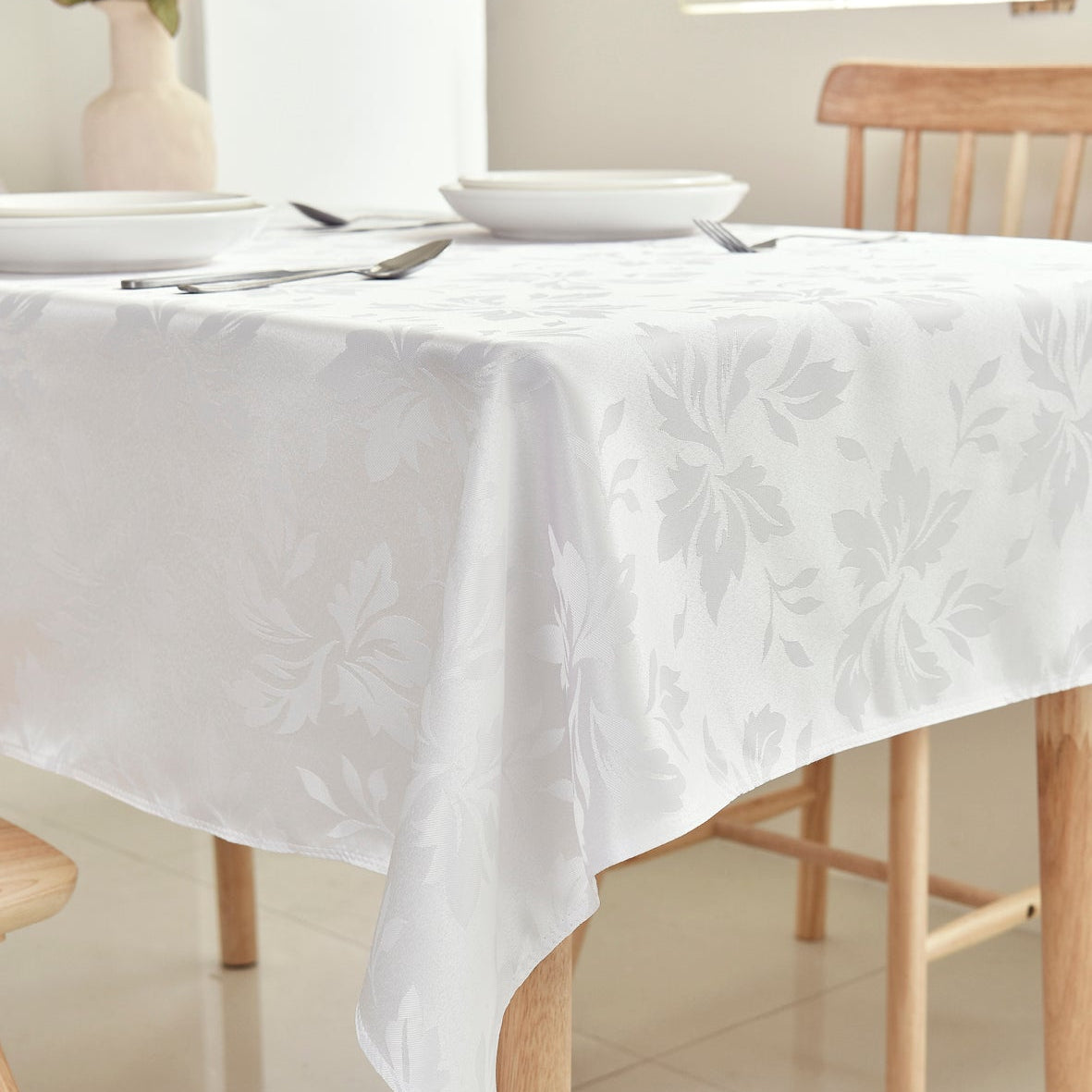 Floral Polyester Tablecloth- Rectangle-White