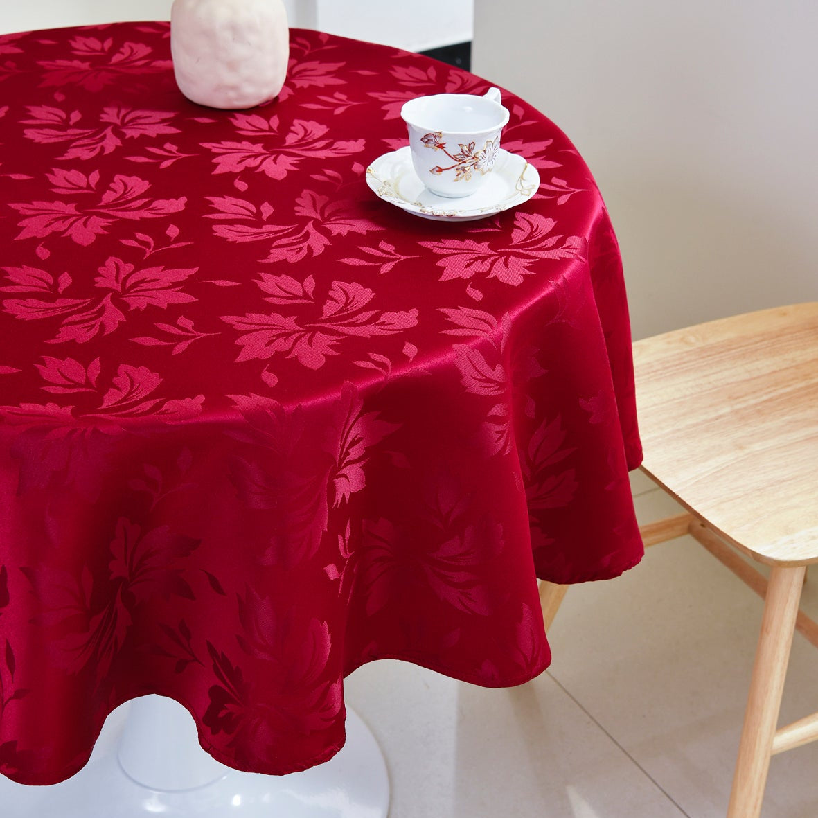 Floral Polyester Tablecloth-Round-Red