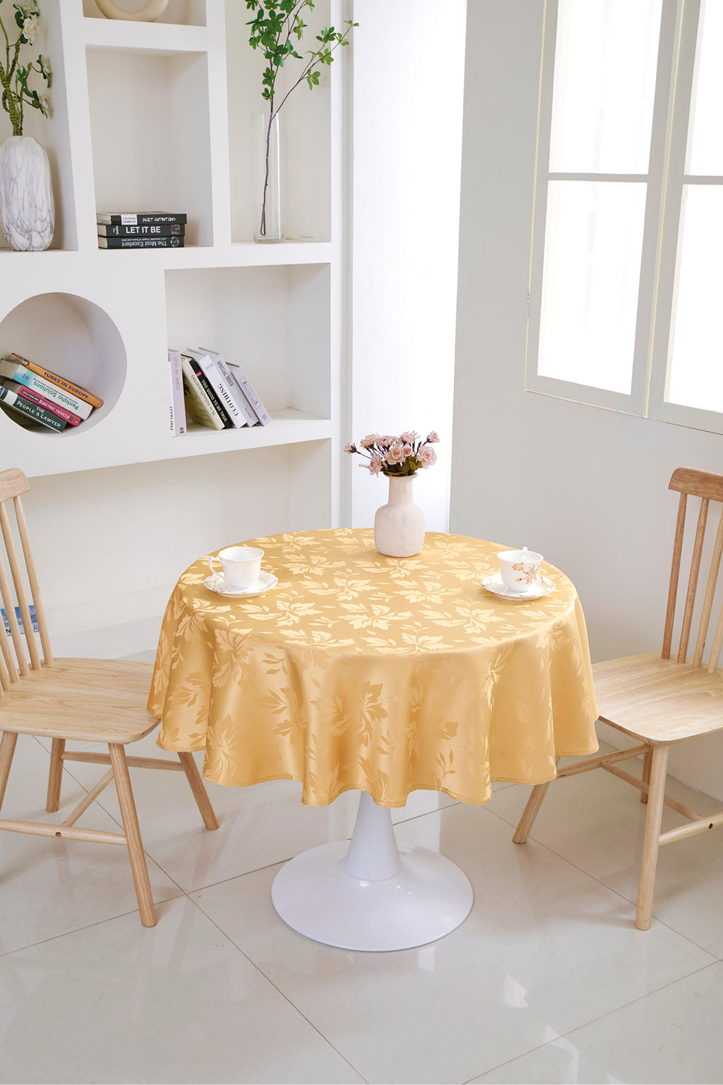 Fall Maple Leaf Tablecloth-Round