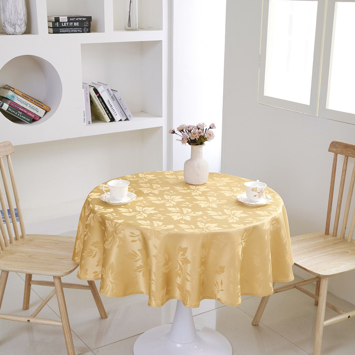 Classic Floral Jacquard Tablecloth – Mustard Yellow (Round)