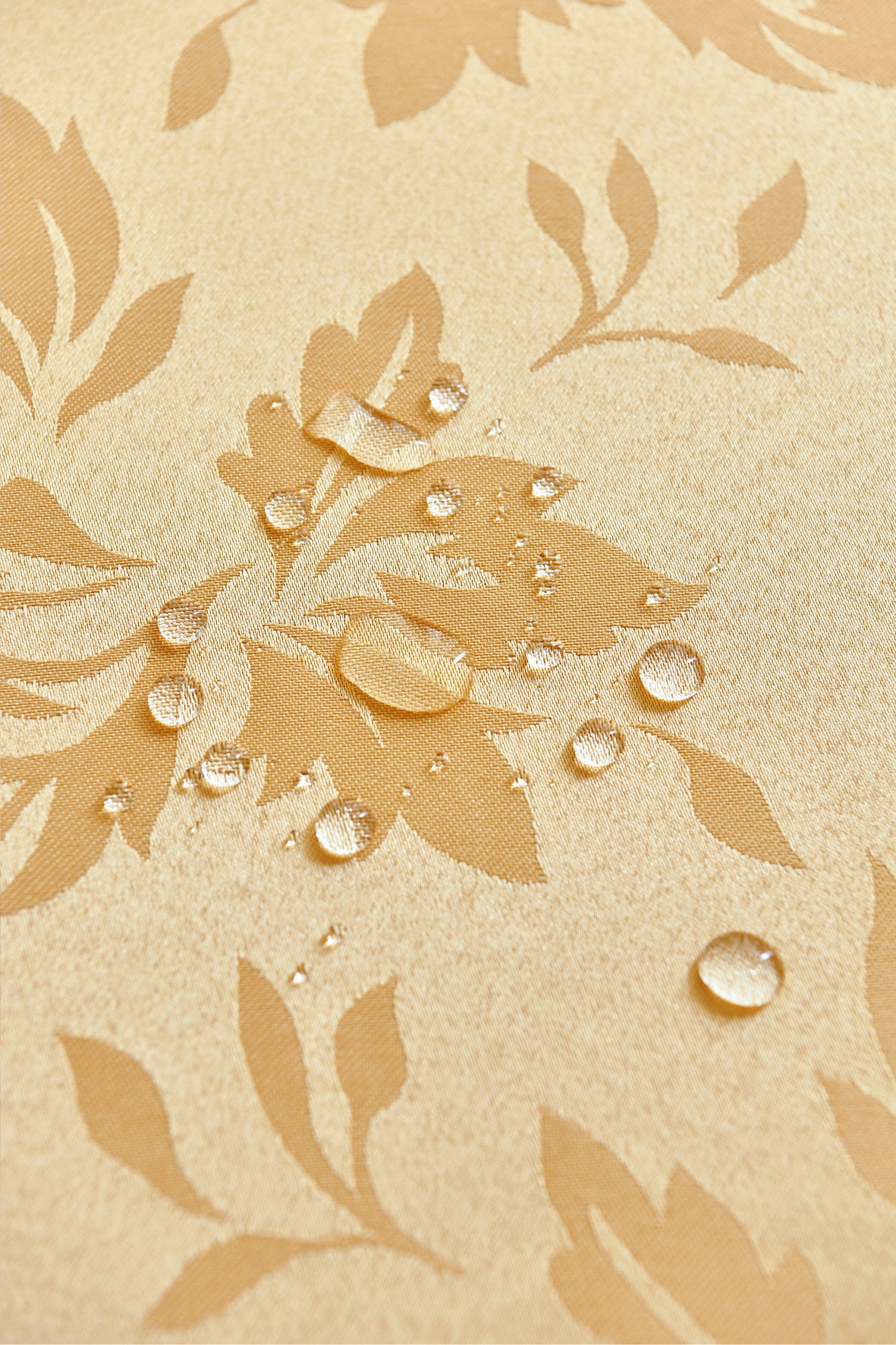 Fall Maple Leaf Tablecloth-Round