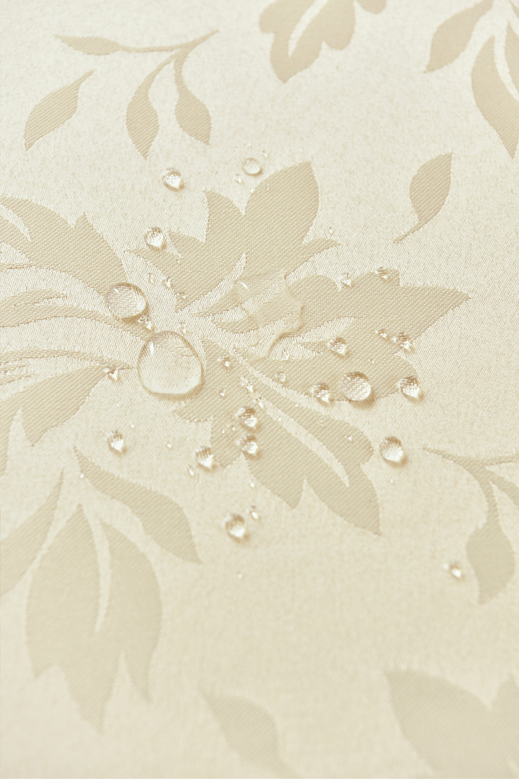 Fall Maple Leaf Tablecloth-Round
