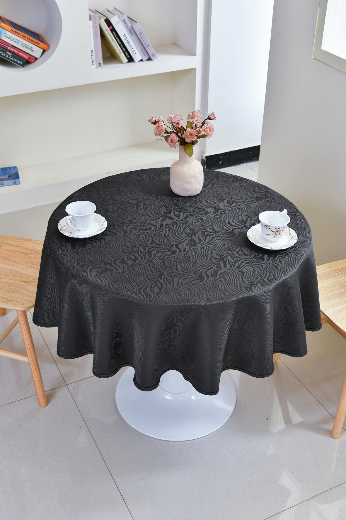Fall Maple Leaf Tablecloth-Round