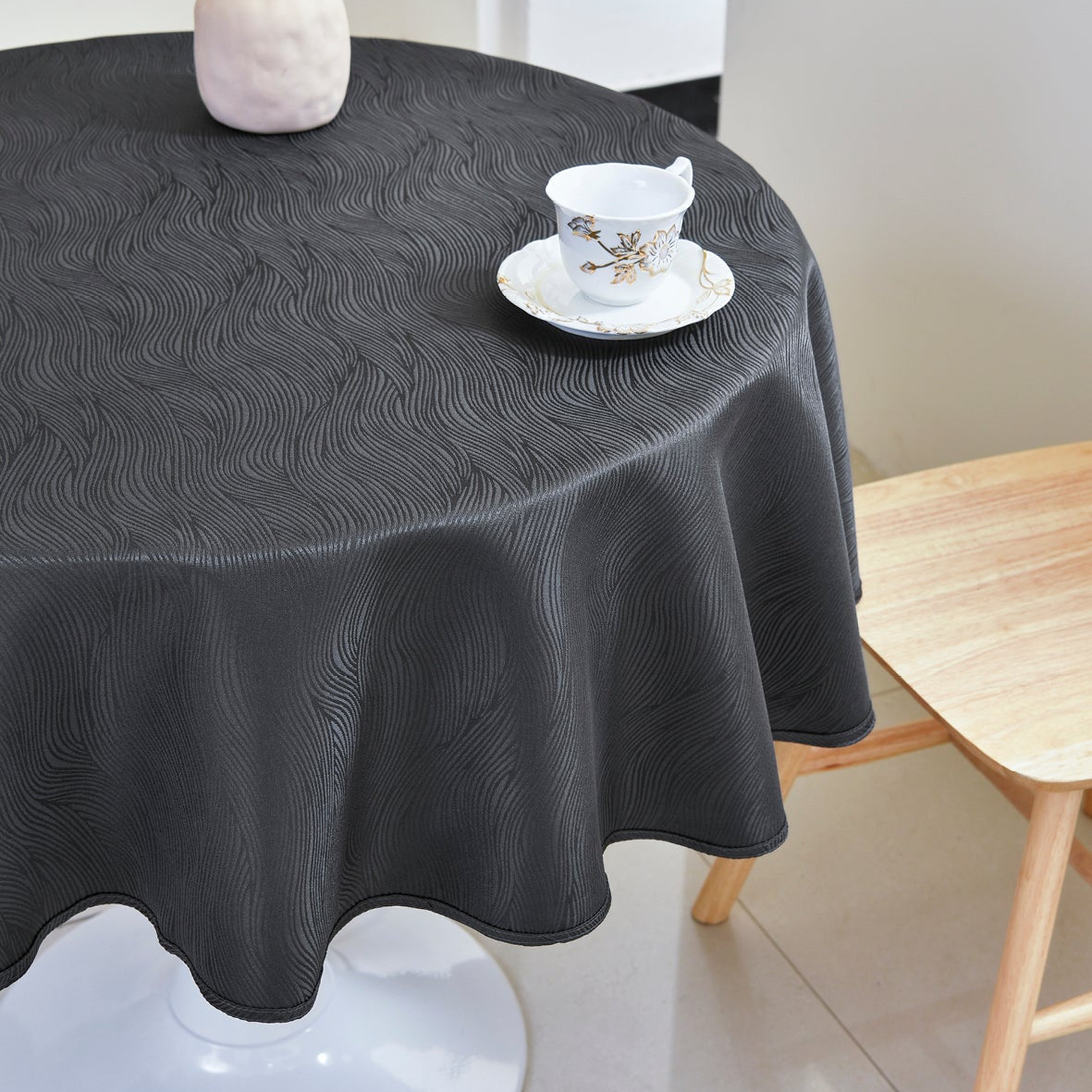 Ripple Texture Polyester Tablecloth-Round-Black