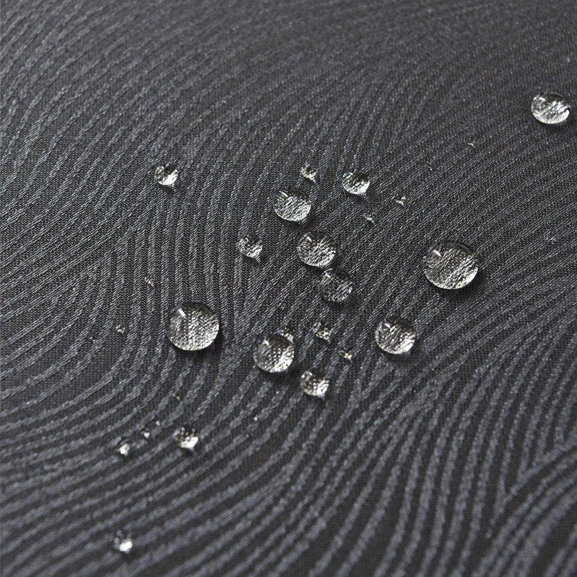 Rippling Wave Jacquard Tablecloth – Charcoal (Round)