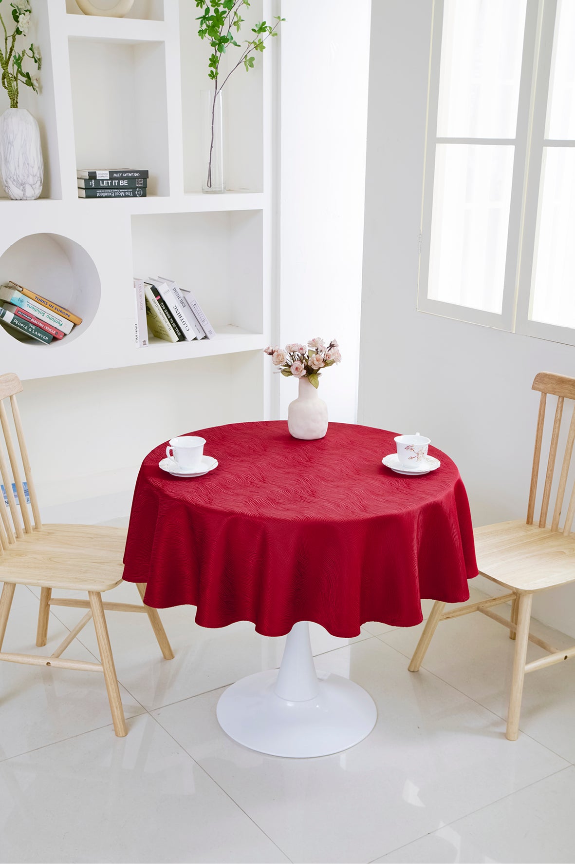 Fall Maple Leaf Tablecloth-Round