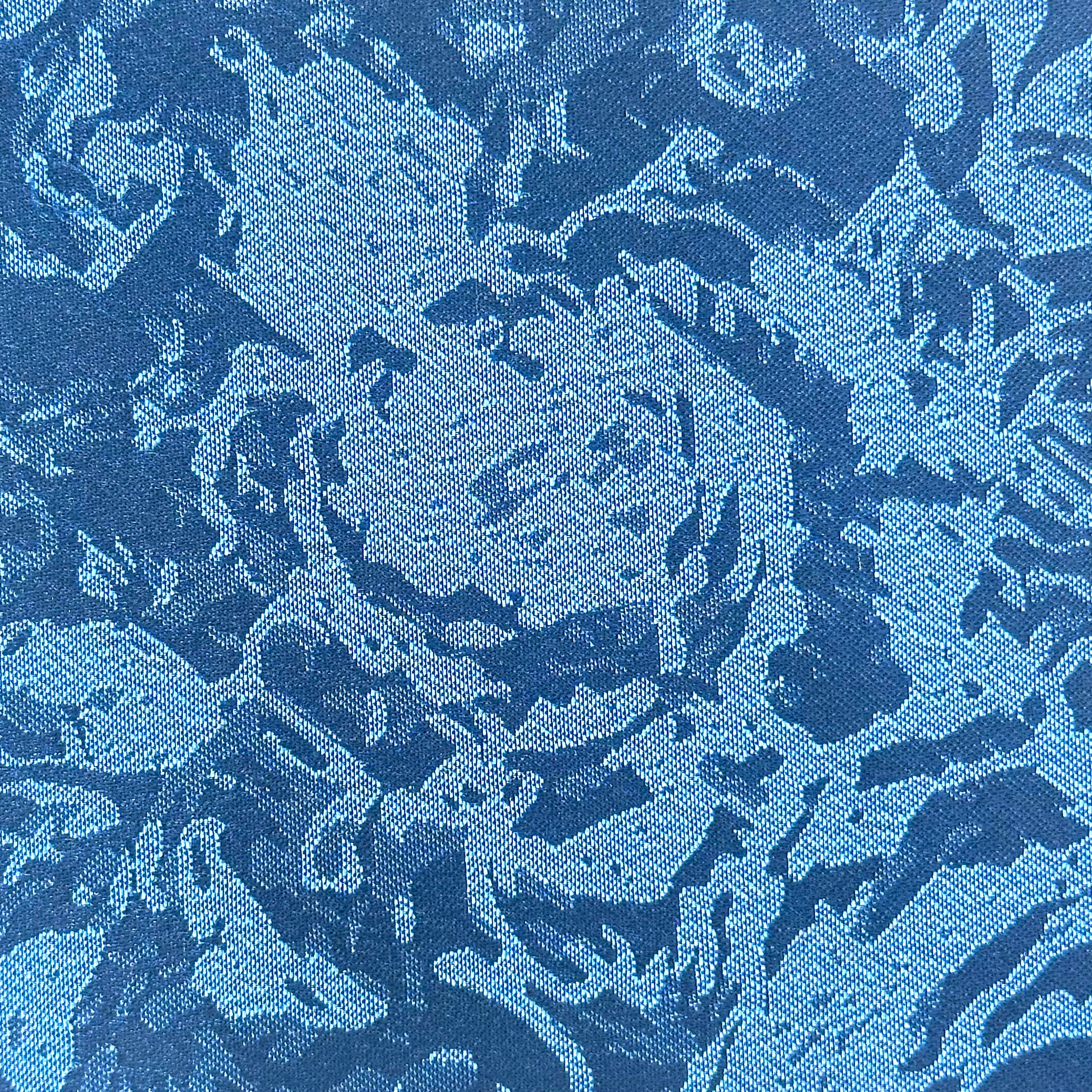 Rose Vintage – Tissu Jacquard Floral Intemporel