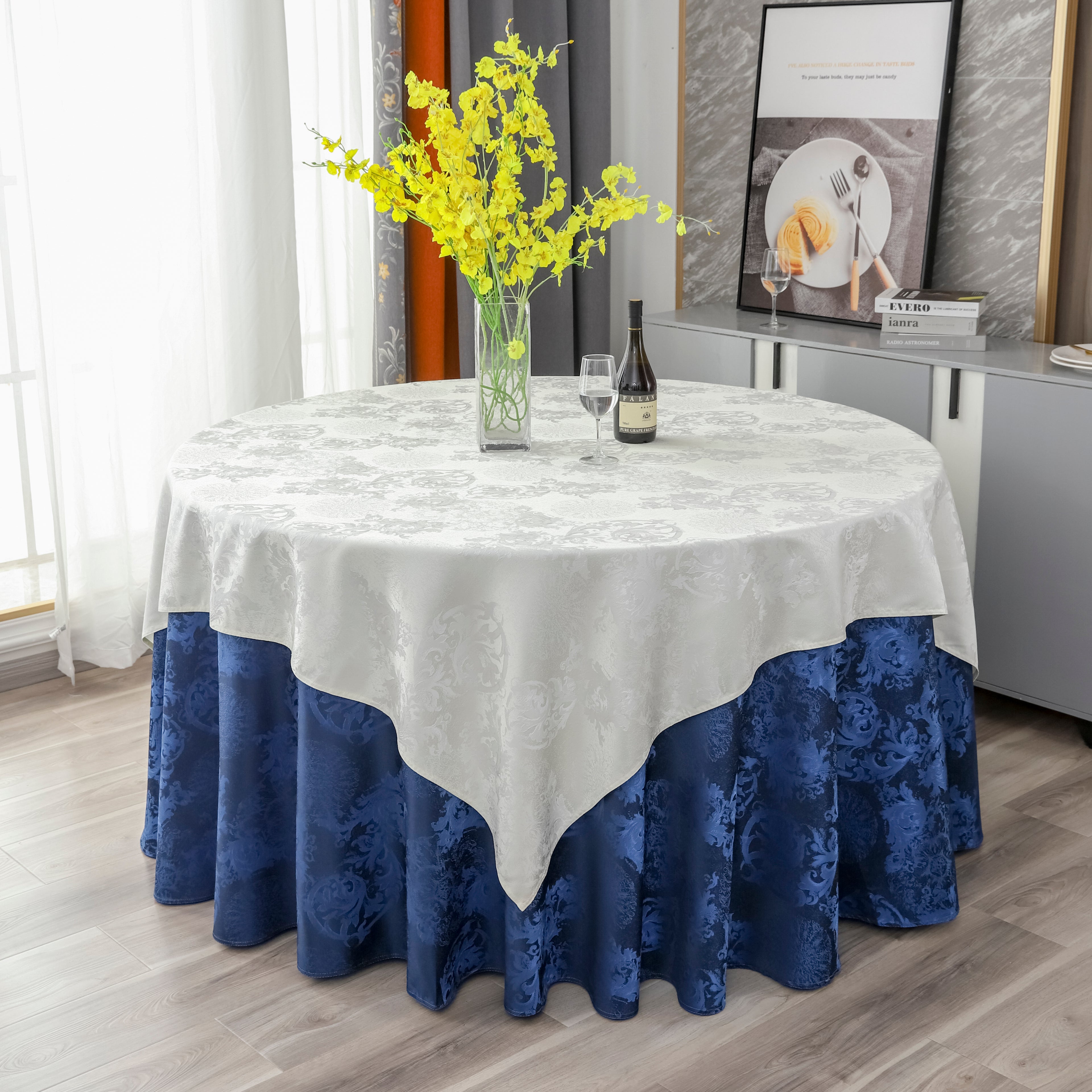 Polyester Jacquard Tablecloth-702
